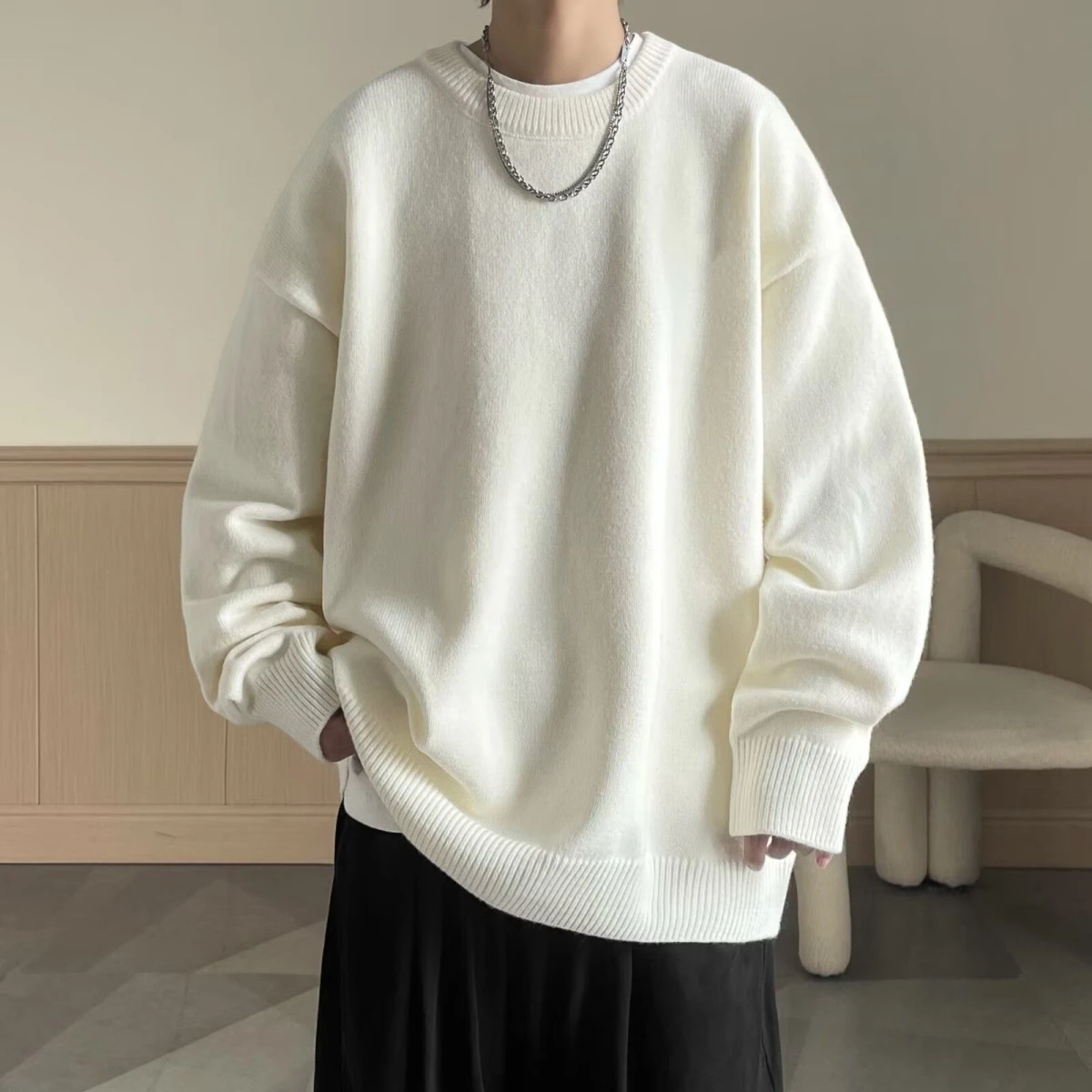

Men Sweaters Solid Color Knitted O-Neck Streetwear Autumn Casual Pullovers 2025 Men Loose Japanese Retro Sweater Men Clothing