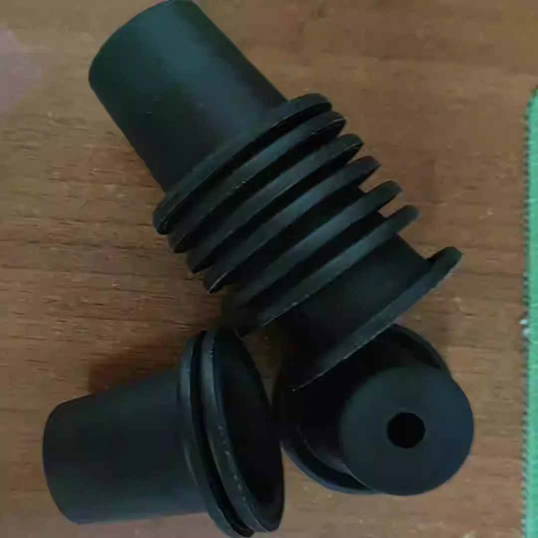 

1PC 36437-01500 is suitable for Fusheng AIRMAN mobile air compressor servo cylinder diaphragm bowl type