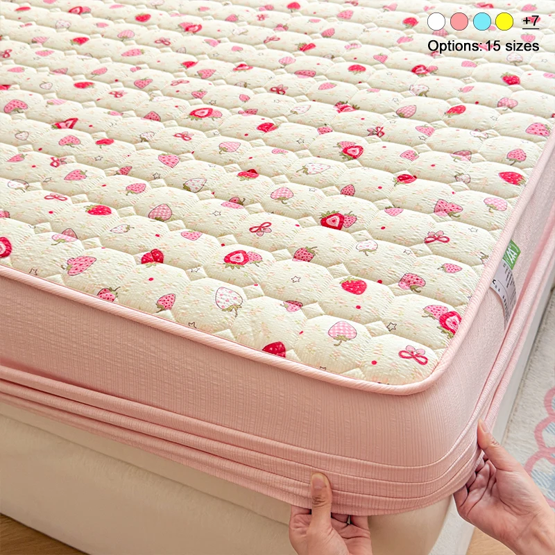 Waterproof Cute Strawberry Printed Quilted Fitted Mattress Protector, Soft Noiseless Mattress Cover, Non‑Slip Bed Protector