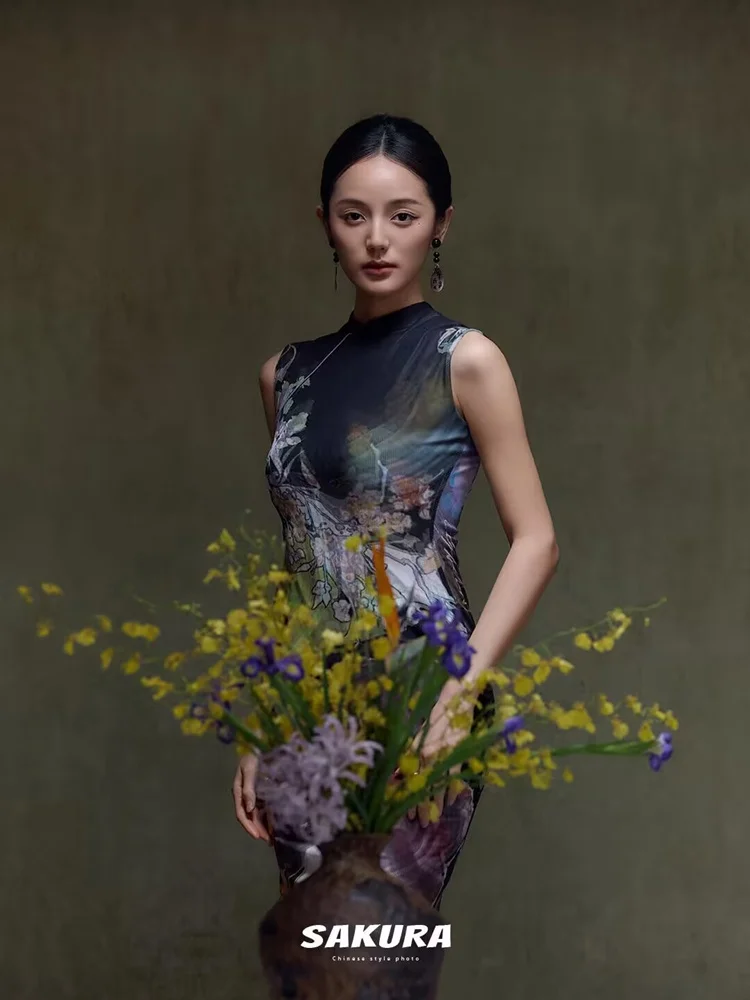 

Новая одежда для портретной фотографии в китайском стиле 2026: улучшенная версия с тематикой студии и национальными цветовыми тенденциями