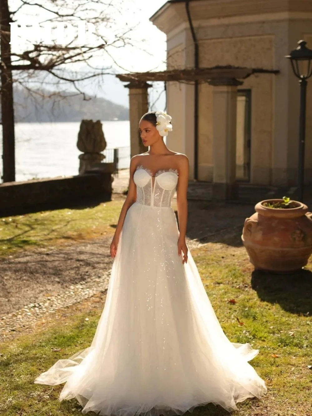 

Charming Sweetheart Wedding Dresses Stylish Appliqued Bridal Gowns Graceful A-Line Floor-Length Wedding Gowns Vestidos De Novia