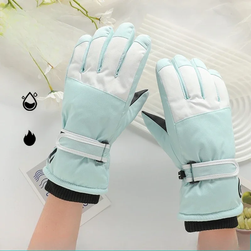 Winter Ski Gloves Outdoor Women's Waterproof Thickened Velvet Touch Screen Riding Windproof and Cold proof Warm Sports Gloves