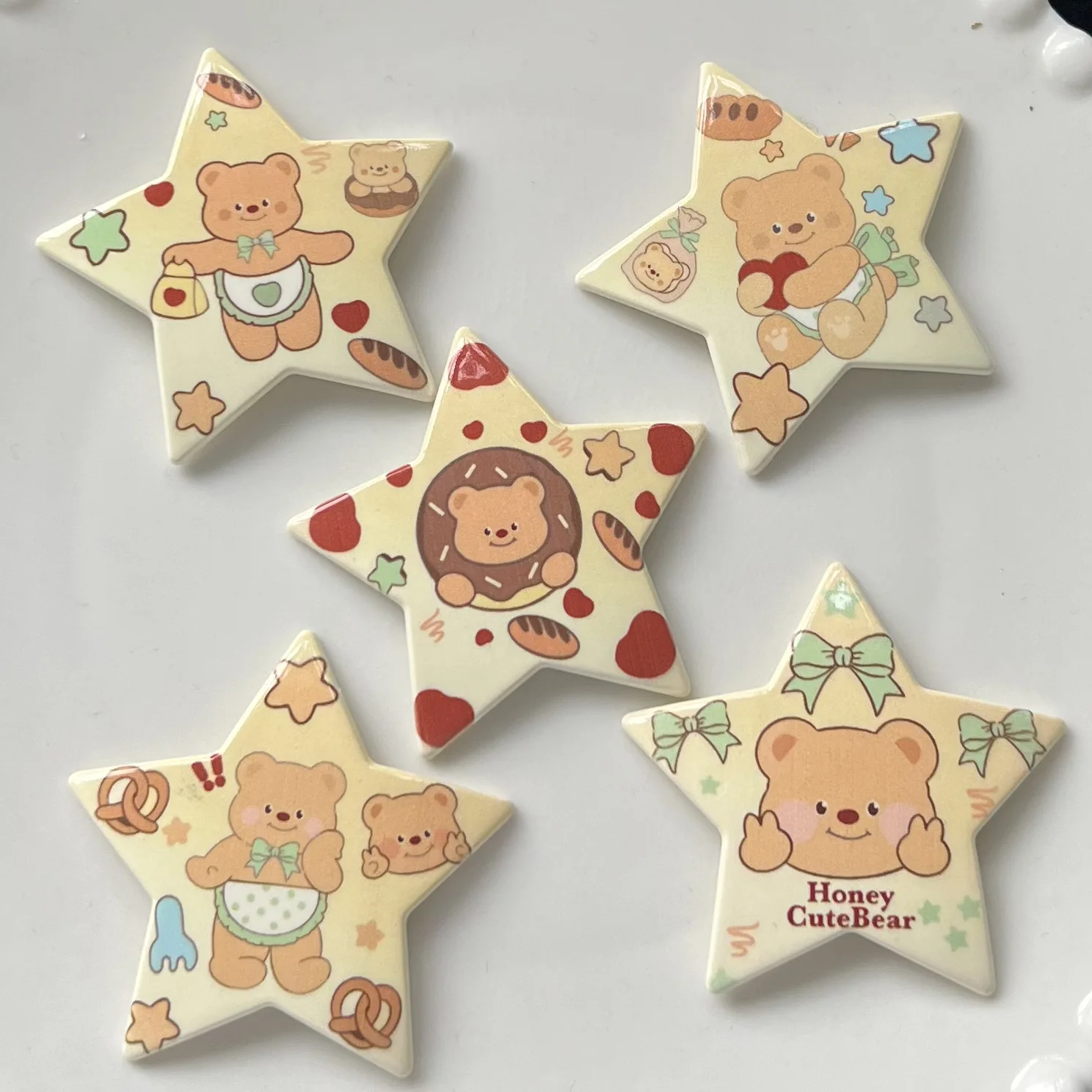 

2PCS miniso series медведь, звезда резиновые кабошоны из смолы cartoon материалы для поделок diy Подвески для изготовления украшений