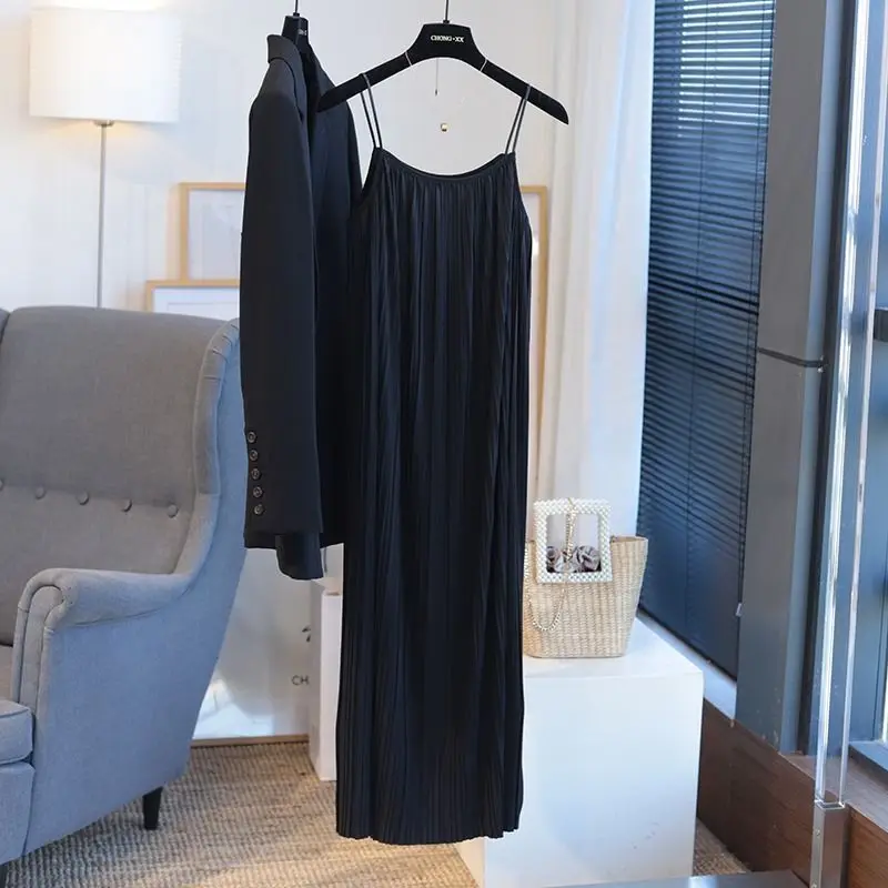 New halter dress Korean version of the simple thin pleated long dress women\'s halter nightgown long skirt nightgown homewear