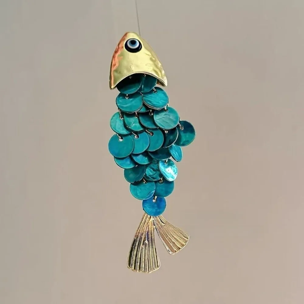 

Sweet Traditional Fish-shaped Hair Clip Faux Seashell Vintage Elegant Side Hairpin Tassels Carp Year After Year Bangs Clip Party