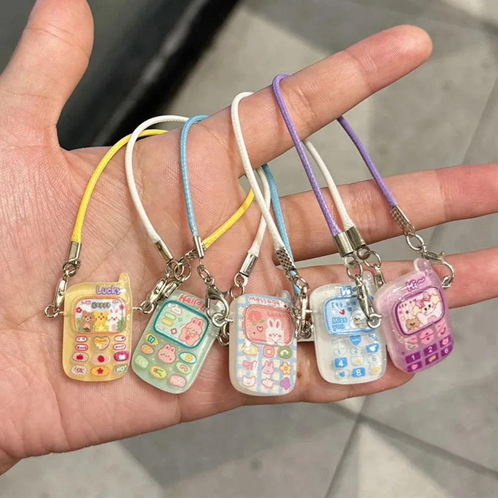 زخرفة قلادة صغيرة للهاتف المحمول لـ 15-17 سنتيمتر Labubu-إكسسوار بيت الدمى اللطيف وهدية زوجين حلوة لدمى الكرتون
