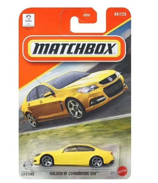 2026 Matchbox Car 2021 KOENIGSEGG GEMERA LAND ROVER 6x6 RAM AMBULANCE 1/64 Metal Die-cast Model Collection Toy Vehicles