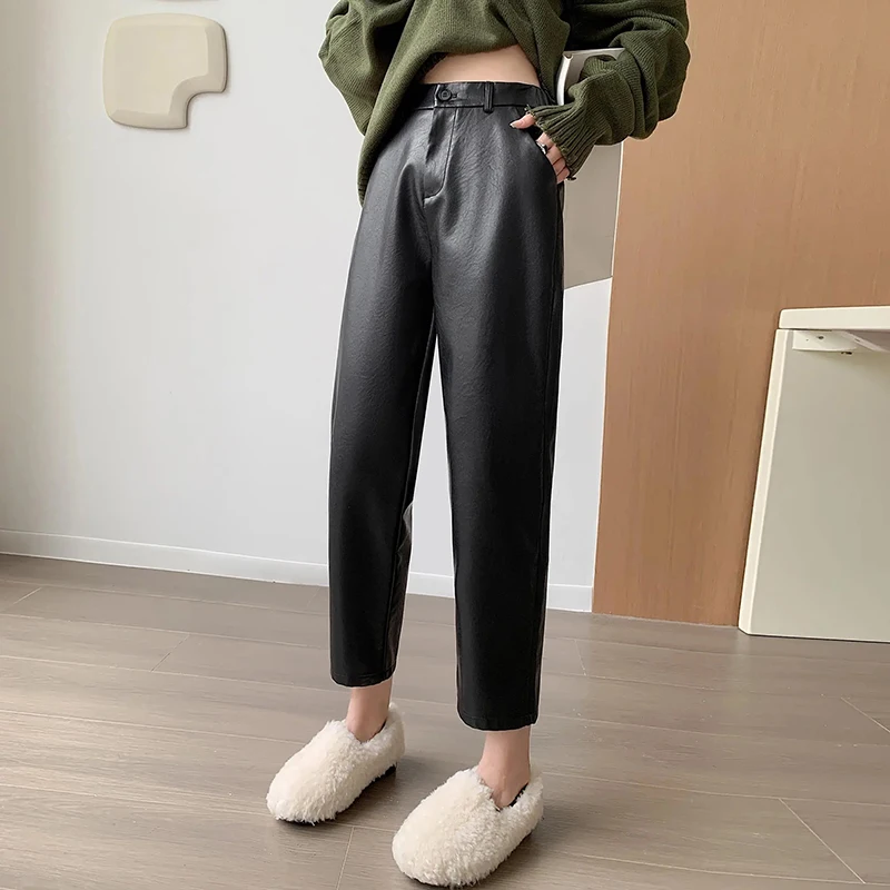 

2023 Autumn Winter Pu Leather Pants Women Casual Higt Waist Black Harem Pants Female Korean Loose Warm Nine-Point Trousers Woman