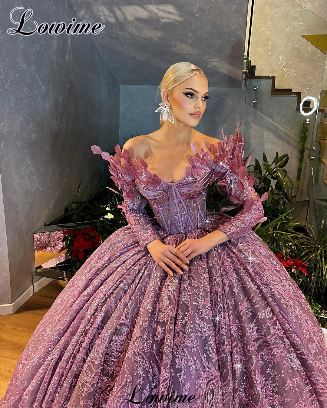 Luxury Off Shoulder Celebrity Dresses Ball Gown Long Sleeves Evening Gowns Vestidos De Gala Formal Occasion Dresses For Women