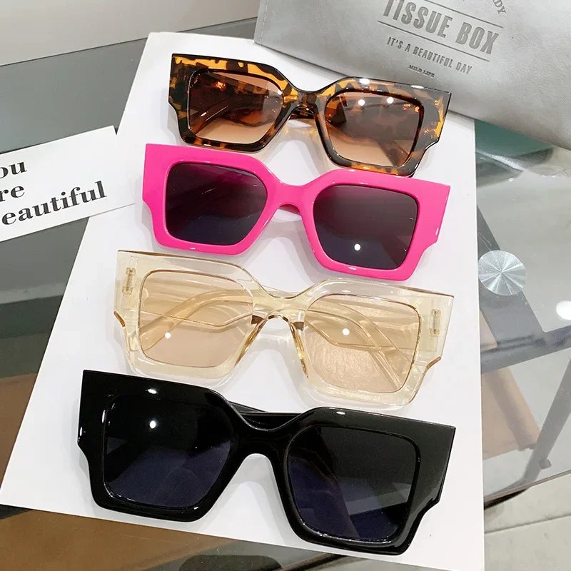 New Vintage Square Sunglasses Woman Fashion Retro Sun Glasses Female Eyewear Brand Designer Glasses UV400 Gafas De Sol