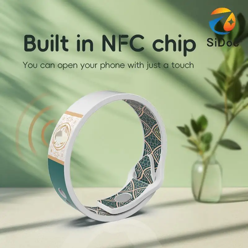 

Новый NFC-браслет разработан для мгновенного воспроизведения контента с мобильных телефонов, обладает легким и удобным дизайном.