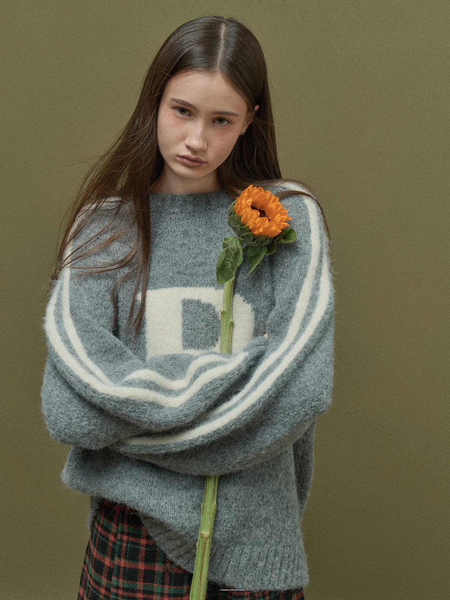 

Relez Wool Knitted Sweater Women's Loose round Ne Long Sve Color Blo Letter Pattern Autumn New Sle Faionable Knitwear