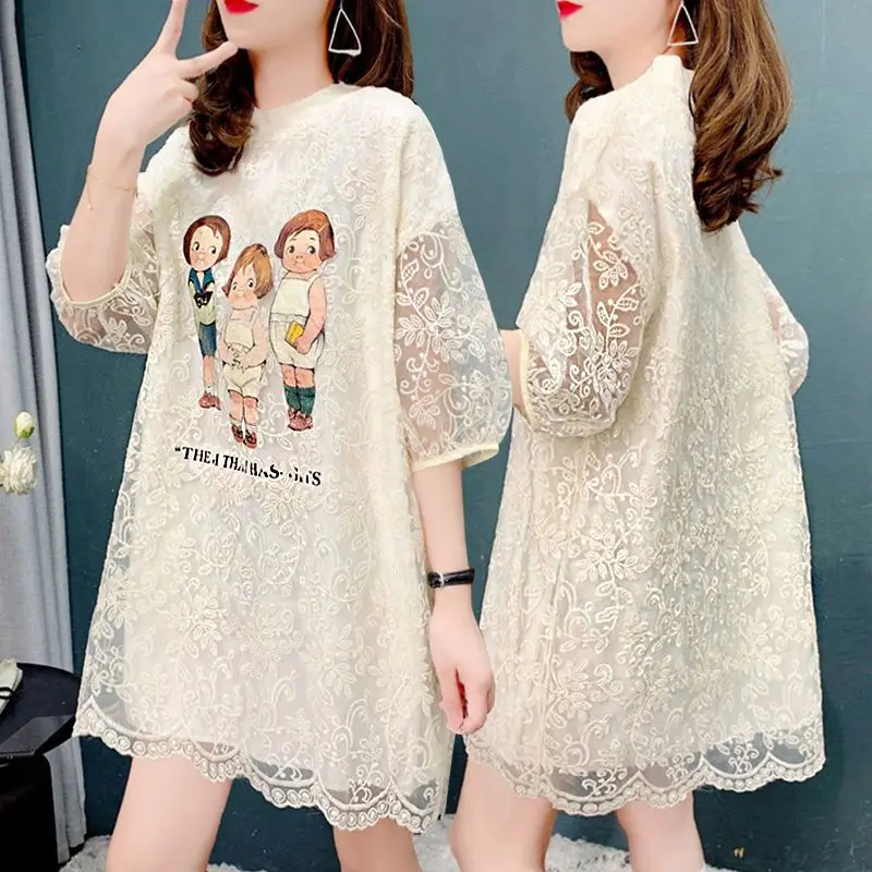 

Streetwear Fashion Little Girl Printed Loose Shirt Summer Elegant Lace Hollow Out Women's Clothing Spliced O-Neck Midi Blouse