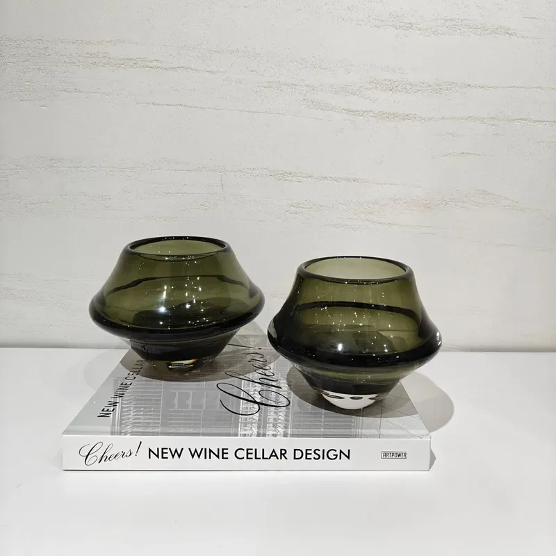 Modern Gray Ceramic Flying Saucer Vase Minimalist Glazed Flower Pot for Office Hotel Reception Desk Tea Room Home Decor