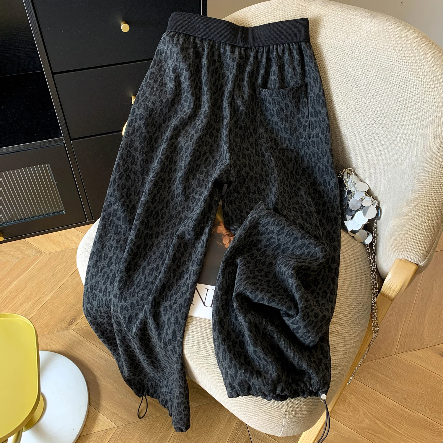Ladies' Wide Leg Pants Leopard Print Cashmere Simulation Straight Cut Drapey Casual Harlan Pants High Waist Elastic Waistband