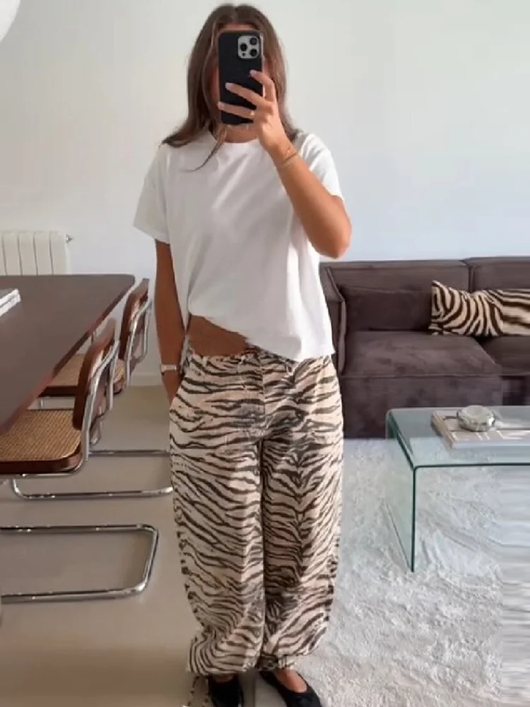 Statement Chic Wide‑leg Pants Loose Trendy Fashion Cool Female Bottoms Edgy Neutral‑tone Daily Casual Vintage Streetwear