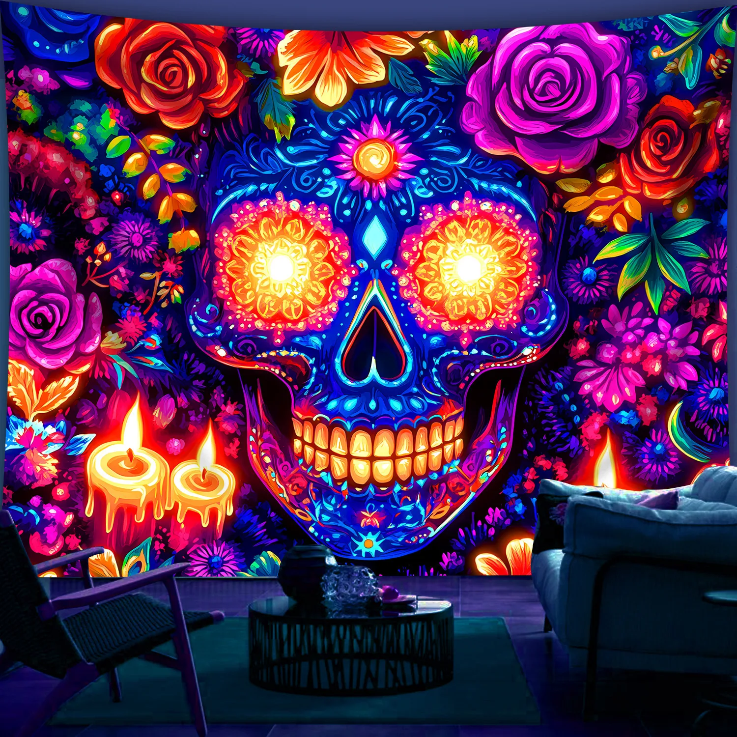 VIKAMA Totenkopf-Wandteppich, Augenfassungen, bunte Blumen, grüne Blätter, Kerze, Wohnzimmer, Sofa, Hintergrund, Wand, Raumdekoration