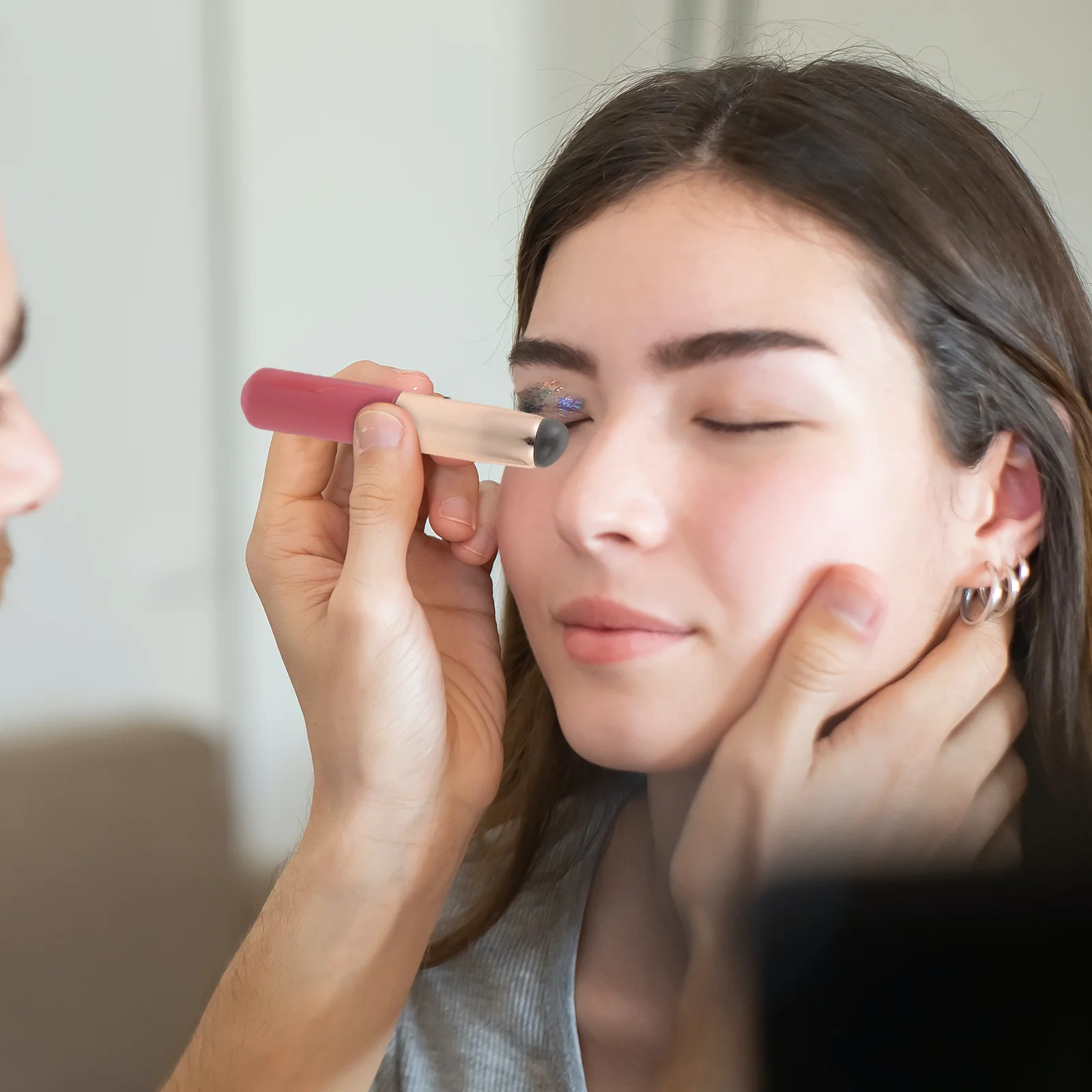 Pincel labial de silicone, aplicador macio reutilizável para batom, bálsamo, corretivo, ferramenta de maquiagem precisa com capa portátil, 2 peças