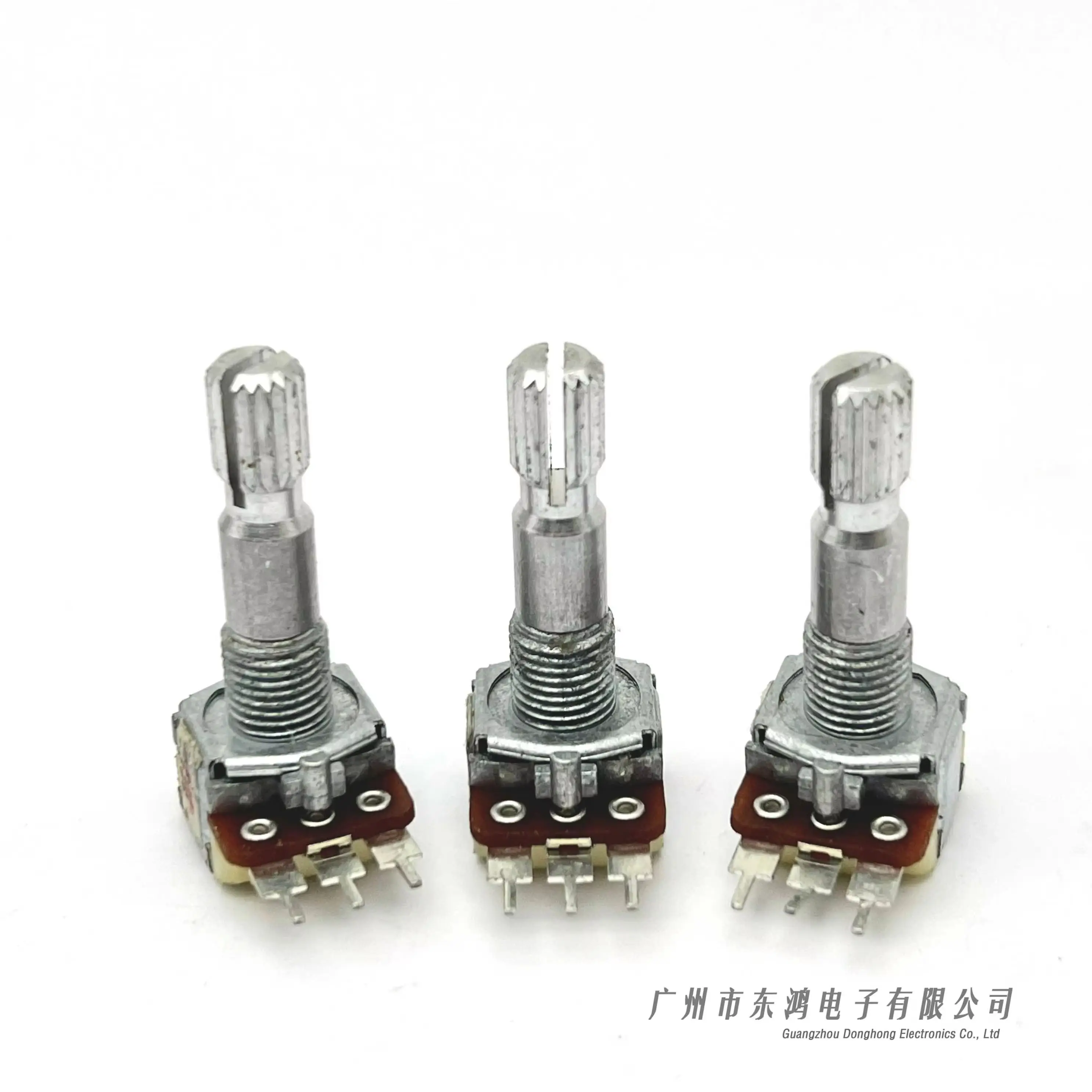 Japan ALPS RK12 single 3-pin W100K computer audio amplifier audio high and low volume potentiometer