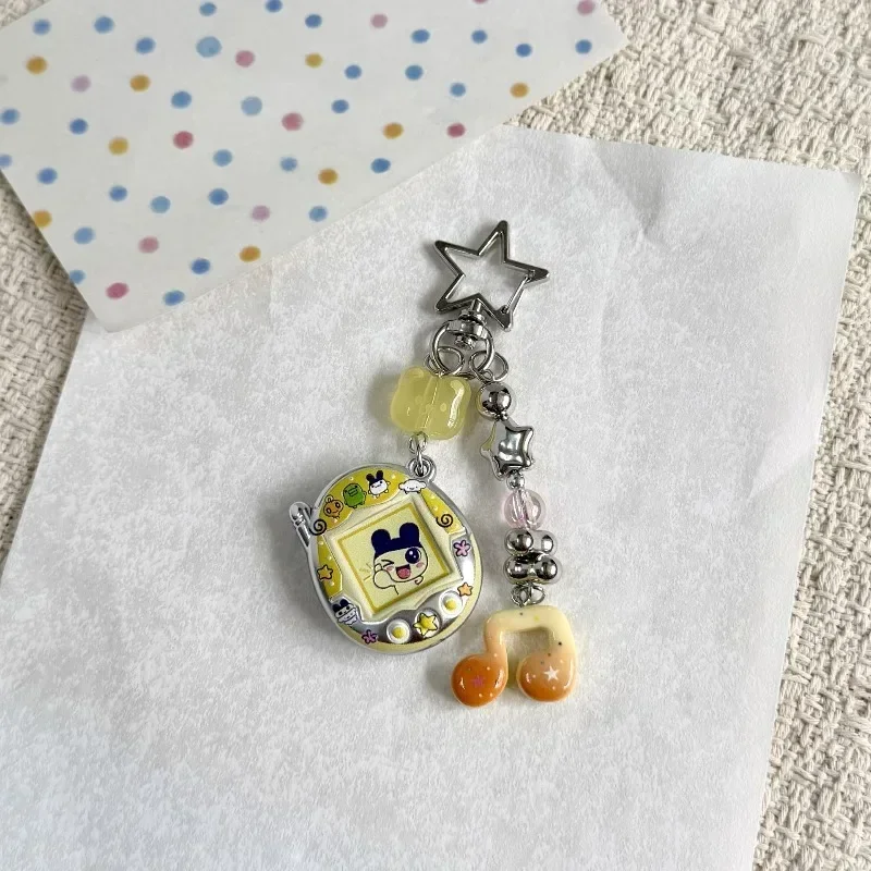 Tamagotchi Mametchi Mimitchi Kuchipatchi Cartoon-Notiz Perlen-Schlüsselanhänger kreativer zweidimensionaler süßer Rucksack-Dekorationsanhänger – Detail 6
