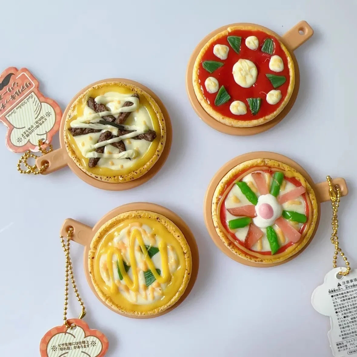 

Capsule Toy Kids Creative Toy Pizza Keychain Miniature Simulation Food Bag Accessories