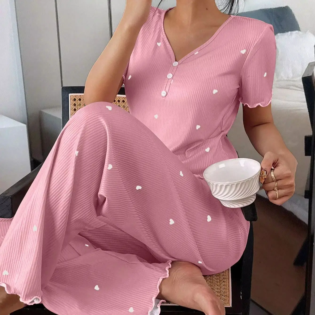 

Heart Pattern Printed Short Sleeve Top Pants Pajamas Set Pink Ribbed Frill Trim for Women Sleepwear Knitted V-Neck Spring 2Pcs
