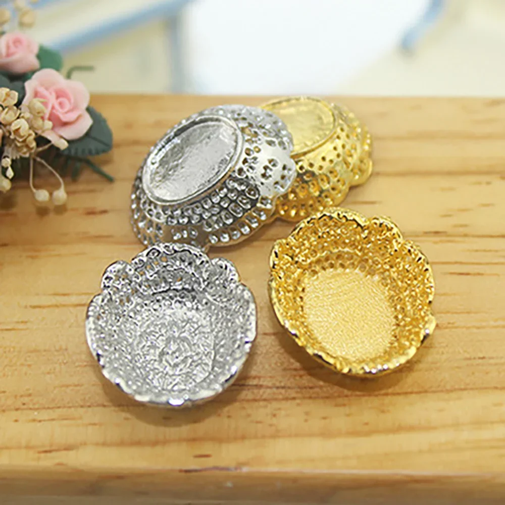 1Pcs 1/12 Doll House Miniature Metal Fruit Tray Simulation Furniture Plate Model Toys for Mini Decoration Dollhouse Accessories