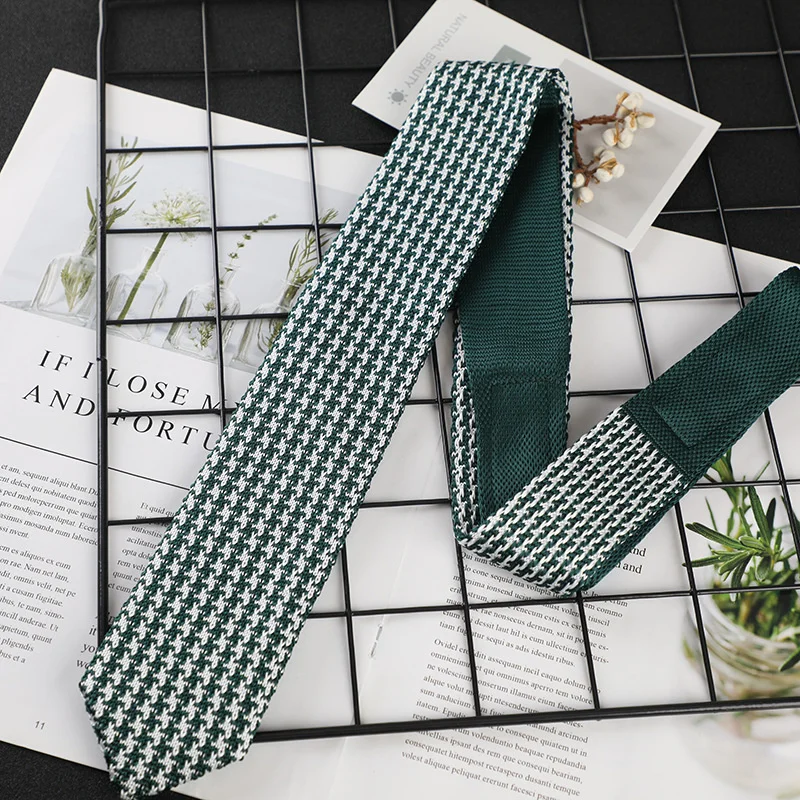 2023 New Korean Plaid Knitted Necktie For Men 6cm Colourful Knitting Wool Neck Tie Fashion Casual Narrow Cravat Vintage Knit Tie