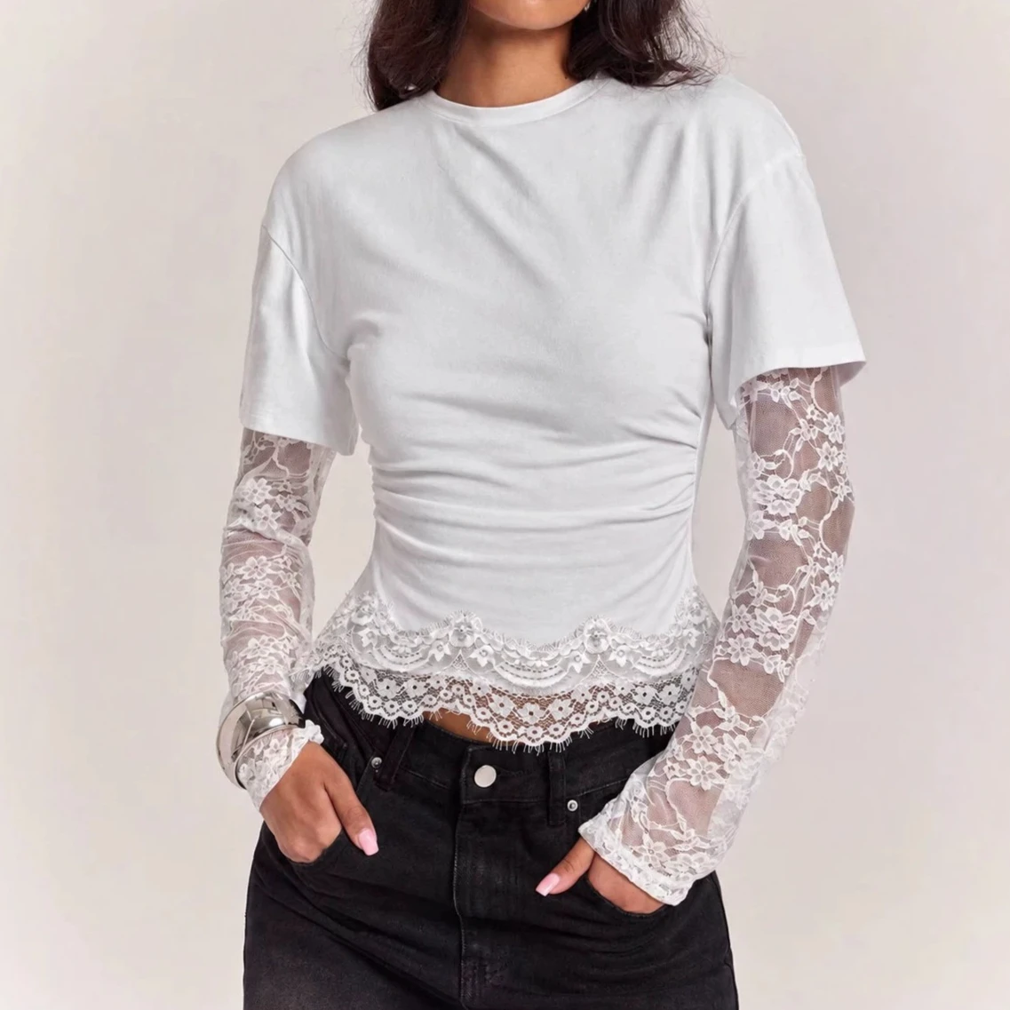 Women Y2K Lace T-shirt Elegant Patchwork Long Sleeve Side Ruched Waist Scallop Lace Hem Slim Casual Tshirt Tee Tops