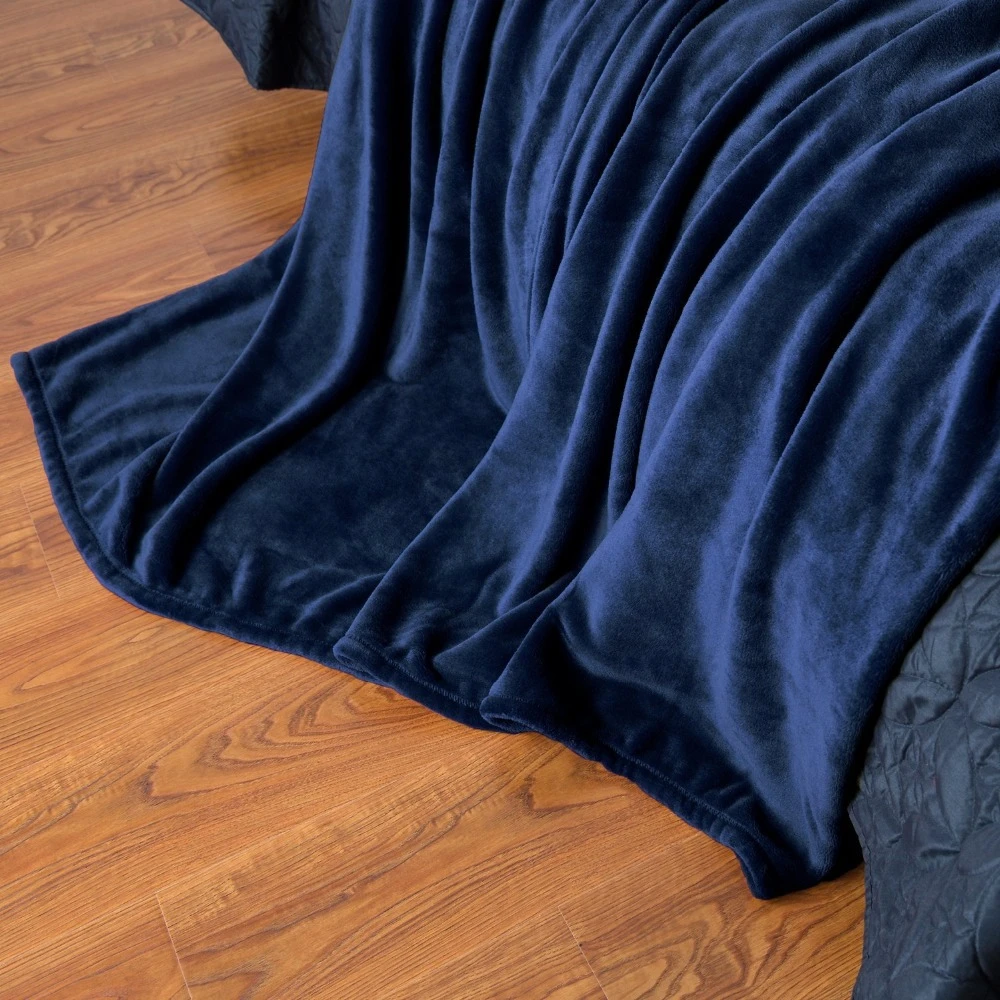 Soft and Warm Coral Velvet Winter Blanket Bed Cover Bed Cover Sofa Lattice Blanket and Lattice Cloth 220Gsm 6 Size Thin