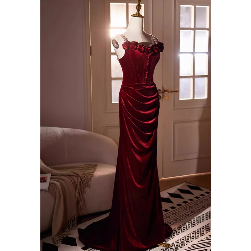 Bespok Occasion Dress Burgundy Velvet Sgaphetti Strapls Beads Pleat Lace up Mermaid Floor length Plus size Women Evening Gown