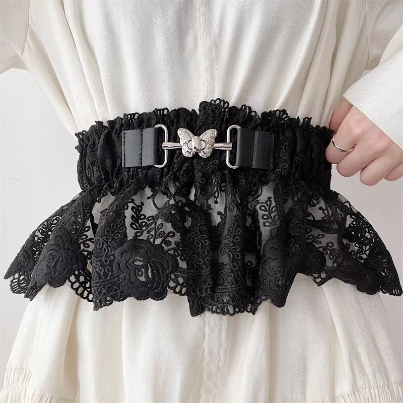 เข็มขัดรัดเอวผู้หญิงแบบลูกไม้ฝรั่งเศส หัวเข็มขัดรูปผีเสื้อ สำหรับชุดเดรส  ผ้าลูกไม้ซ้อนเป็นชั้นๆ  สายคาดเอวแบบเปปลัม