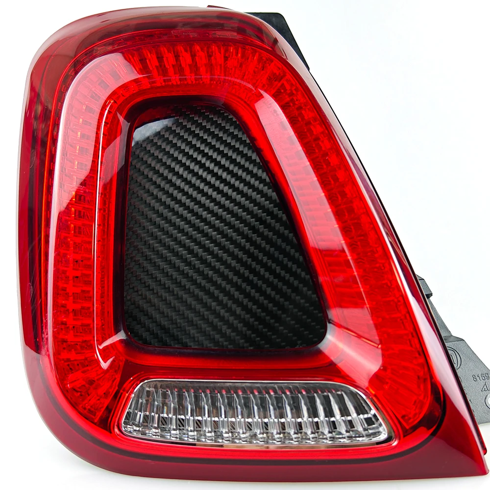 Brand New Genuine Carbon Fiber Glossy Black Twill Rear Light Middle Decorative Cover  For Fiat 500 2015-2022 Abarth 595 695