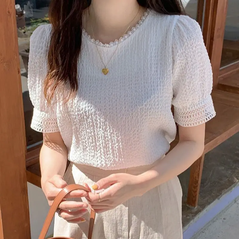 Korean Chic Puffed Sleeve Top Women's Summer New Style Lace Cutout Frill Spliced Pleated White Shirt
