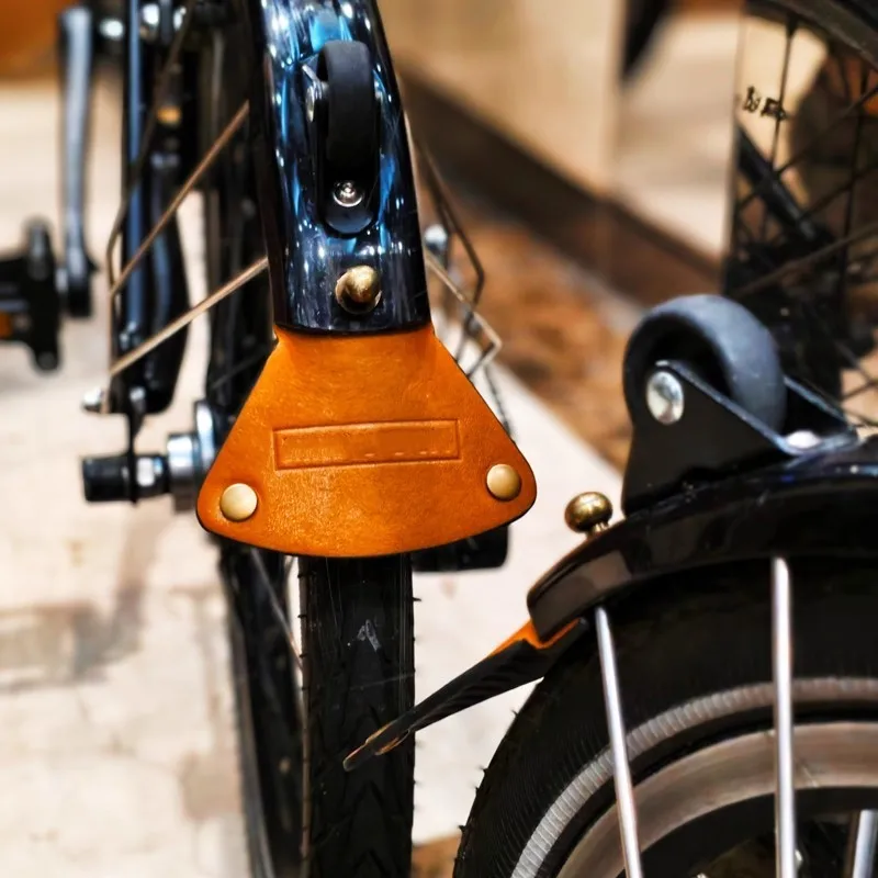 

BMX cowhide fender for brompton mud removal universal leather mud