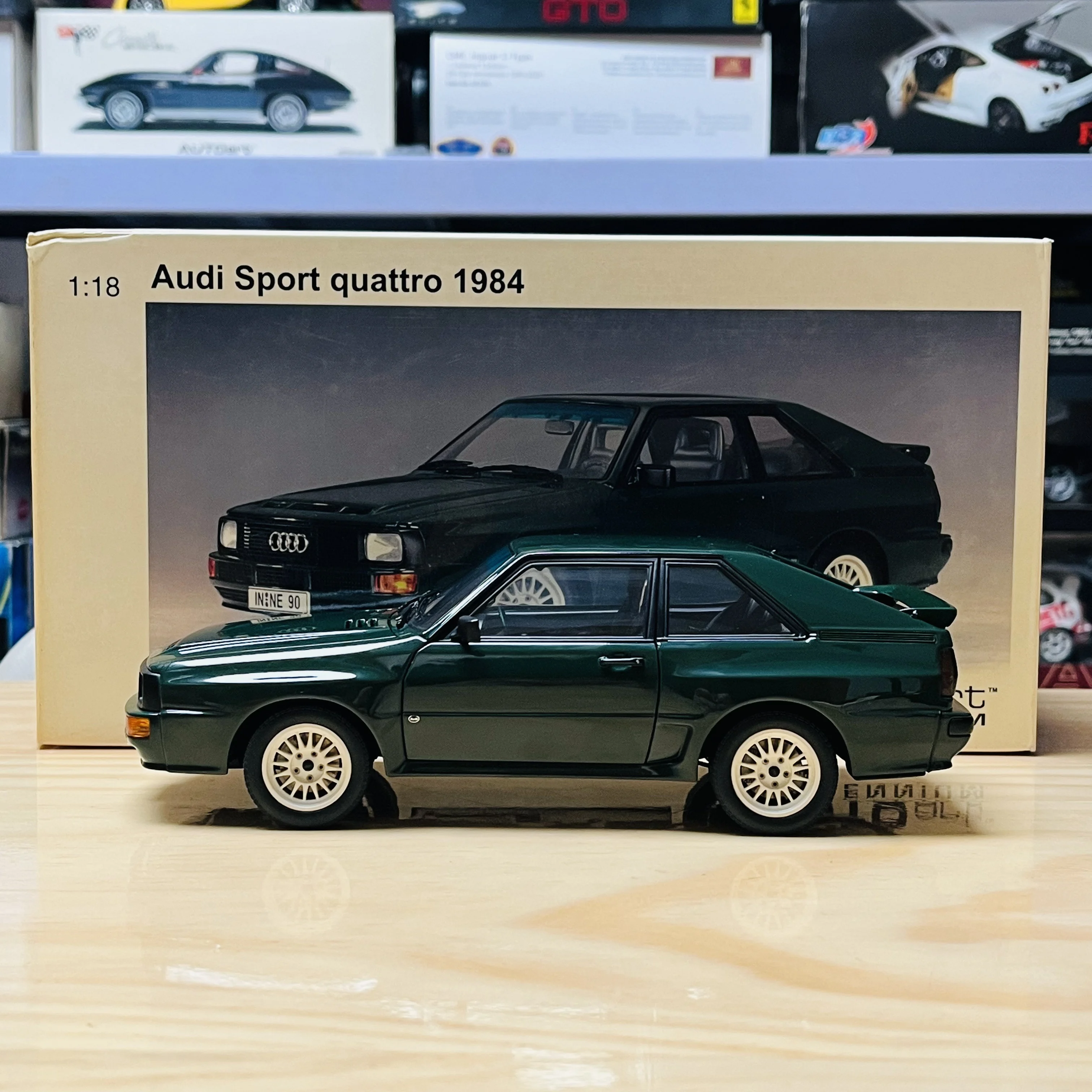 Autoart 1:18 Sport Quattro 1984, grüne Simulation, limitierte Auflage, komplett offenes Legierungsmetall, statisches Automodell, Spielzeug, Geschenk