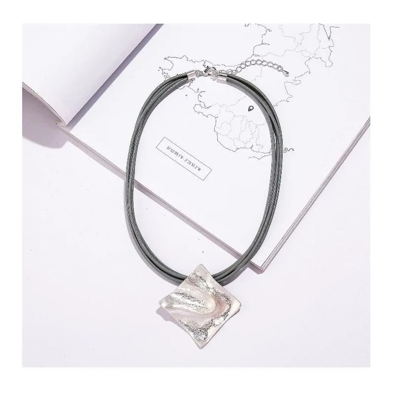 

Accessories Fashion Explosion Atmospheric Geometric Bump Short Women's Pendant Jewelry