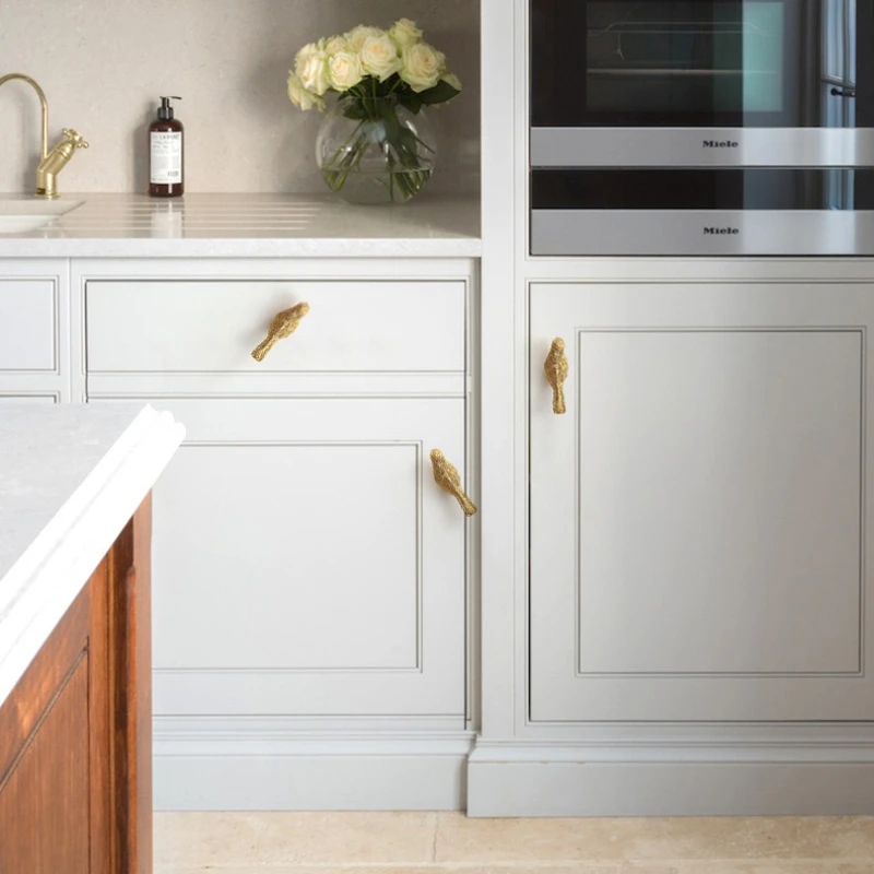 Europäischer Stil Minimalistischer Schranktürgriff Massiver Messing-Schrankgriff DIY-Ziehgriff Klassischer Luxus-Schubladenknopf aus reinem Kupfer in Gold – Detail 5