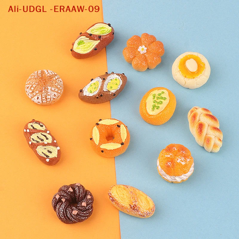 ドールハウス装飾アクセサリー、5個入り1/12ミニチュアパンとデザートセット、キッチンフードごっこ遊びおもちゃ