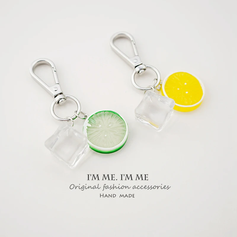 Cute Summer Transparent Ice Cube Lemon Acrylic Pendant Keychain 3D Ice Key Chain Keyring For Women Kids Wholesale X139