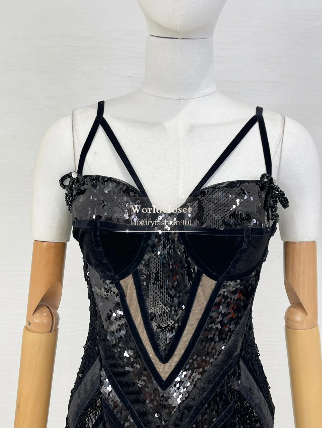 

2025 New Black Sequins Pressed Sleeveless Backless Tube Maxi Dresses for Party