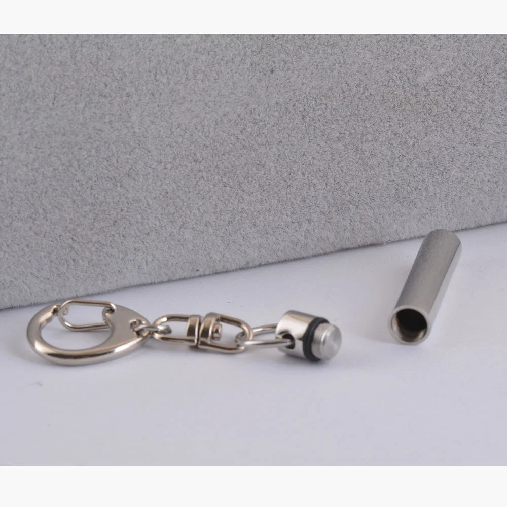 Custom Ashes Keychain Urn Stainless Steel Key Ring Women Men Dog Tage Footprint Ashes Holder Can be engraved