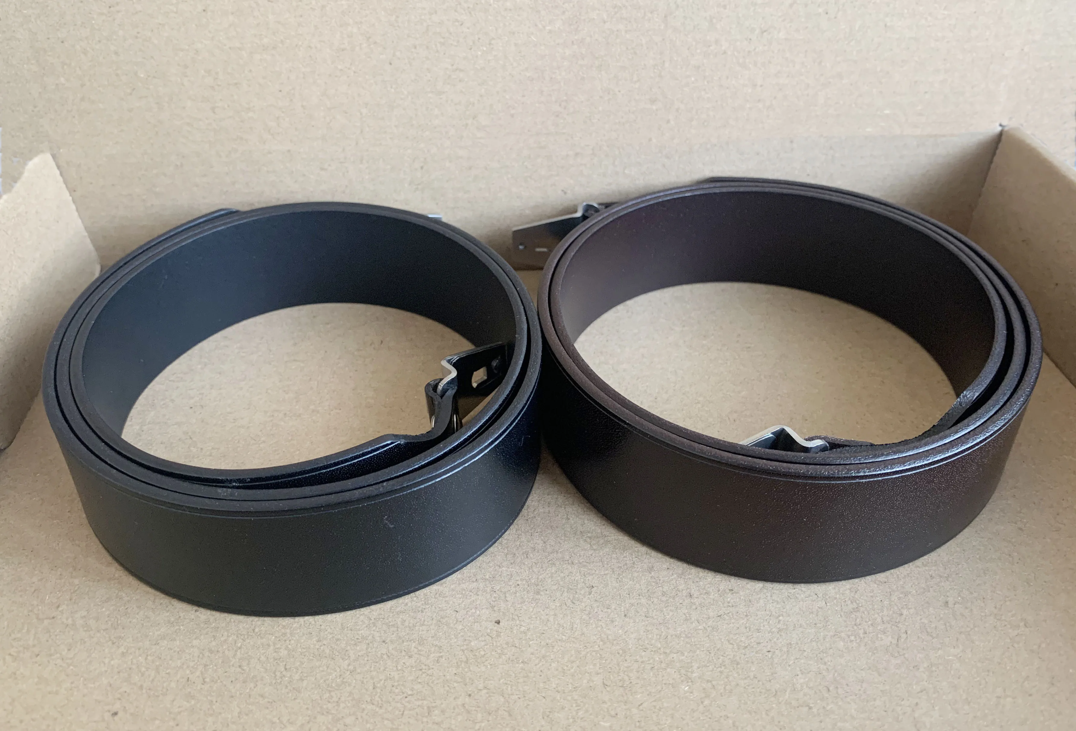 

Genuine Leather Shoulder Neck Strap Belt for Mamiya RB67 RZ67 Camera Durable Camera Accessory