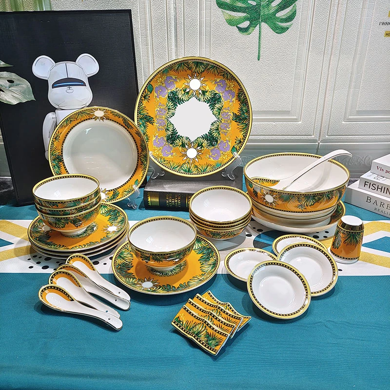 Household Dish Set Bone China Retro Chopsticks Plate Noodles Bowl Tableware Bowl Fashion 32 Sets Of Gifts Banana Leaf Style