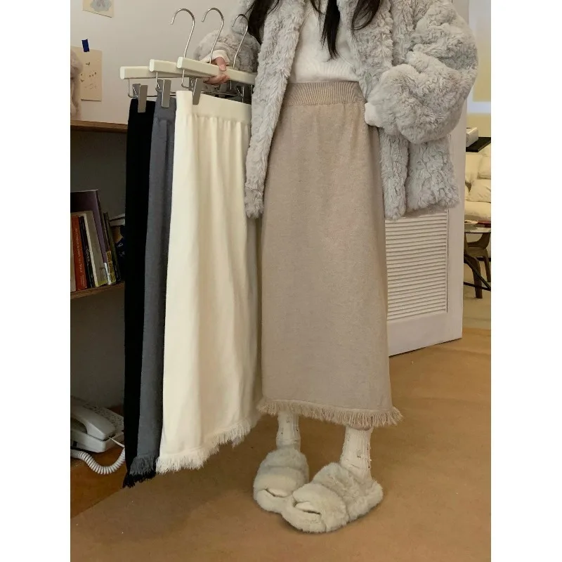 Autumn Winter Women's Soild Tassel Knitted Midi Skirt Thickened Woolen Bodycon Long Mid Length Elasti Waist A-Line Skirt