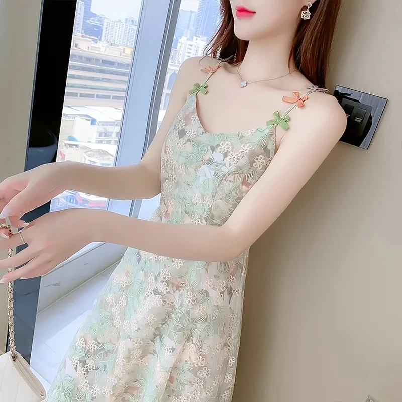 

Embroidery Summer Floral Dress French Retro V-Neck Patchwork Sleeveless Backless Slip Dresses Party Suspender Vestidos Largos