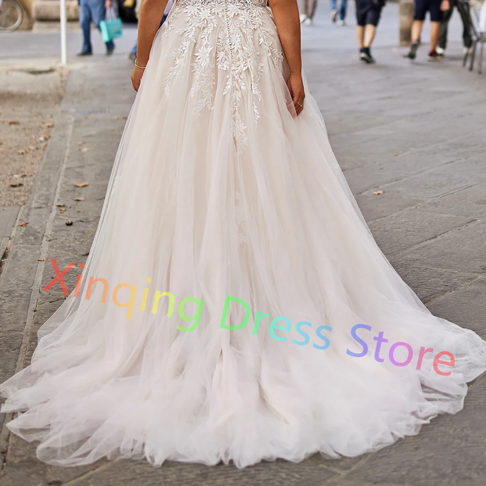 Women Cap Sleeves Appliques Tulle Wedding Dresses Elegant Scalloped Button Back A-line Bridal Gowns with Sweep Train Custom Made