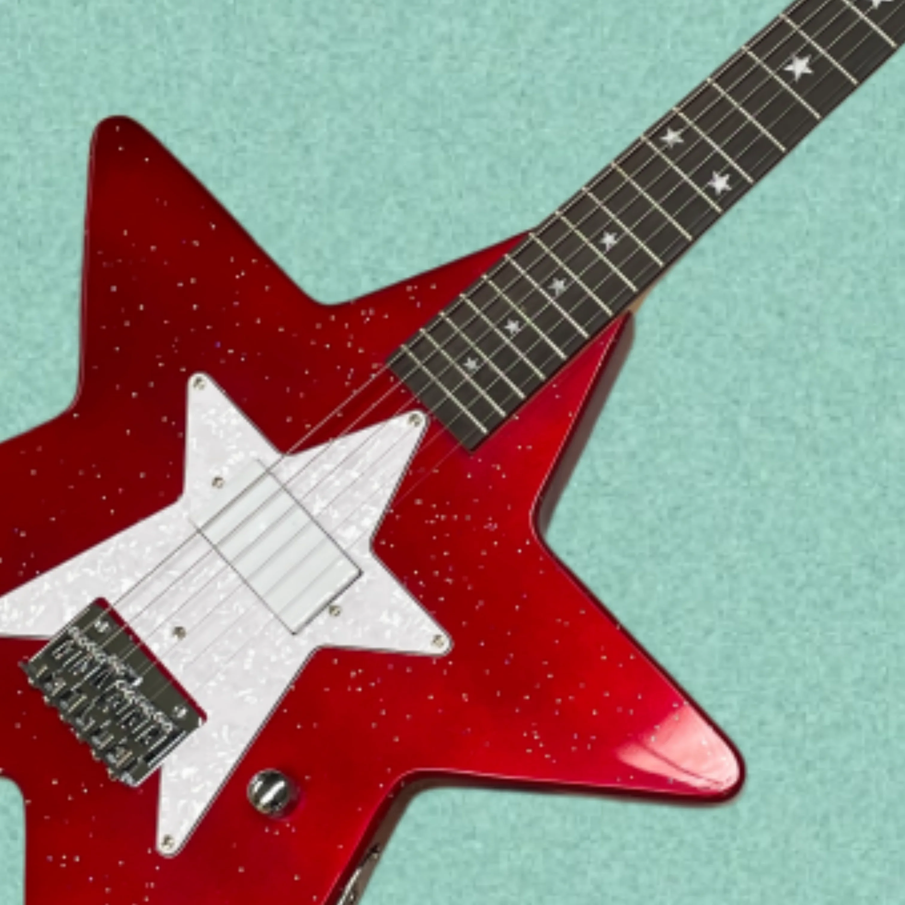 red five-pointed star electric guitar,with white pickguard and single-knob volume control guitars, stage performance guitarra