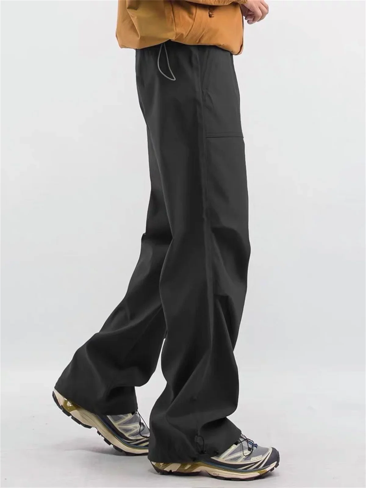 

Versatile Summer Popular Men's Windproof Rainproof Hiking and Mountaineering Work Pants Fashionable Loose and Multifunctional