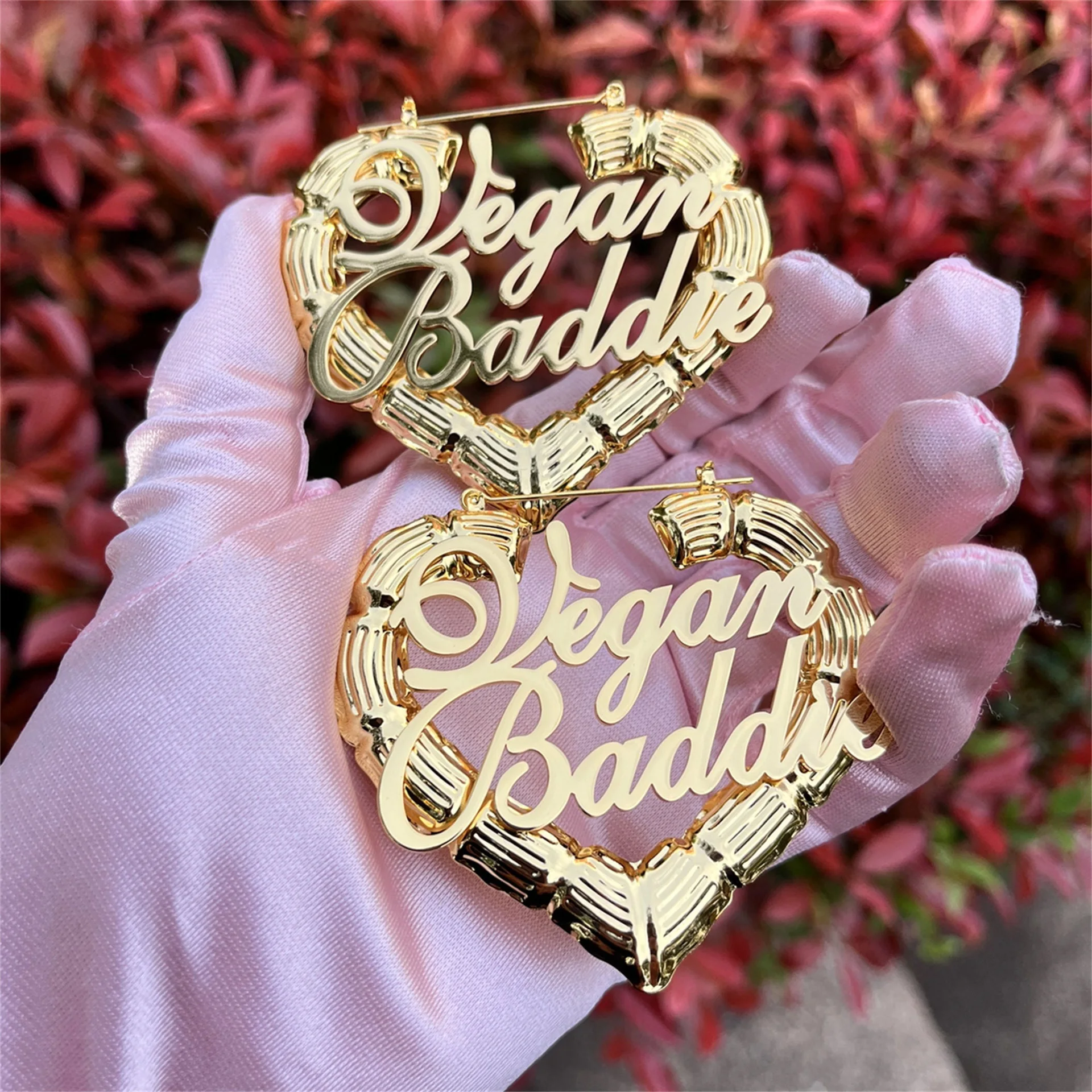 Anting Nama Wanita Bentuk Hati Persik Bambu Ukuran 3/5/7/9cm Custom, Perhiasan Set Lapis Emas 18K Stainless Steel Personalisasi, Hadiah